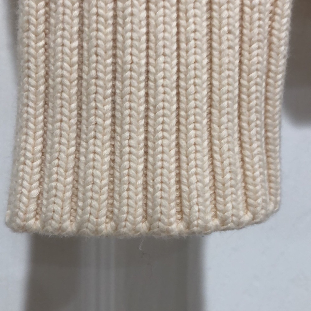 Gap Sweater View 5